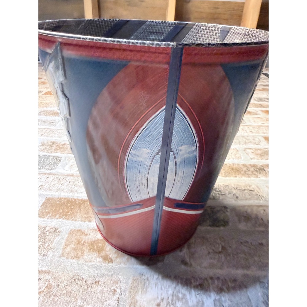 Marvel Captain America Brave New World Popcorn Buck 230oz Metal Tin Snapco 2024 - Picture 4 of 6